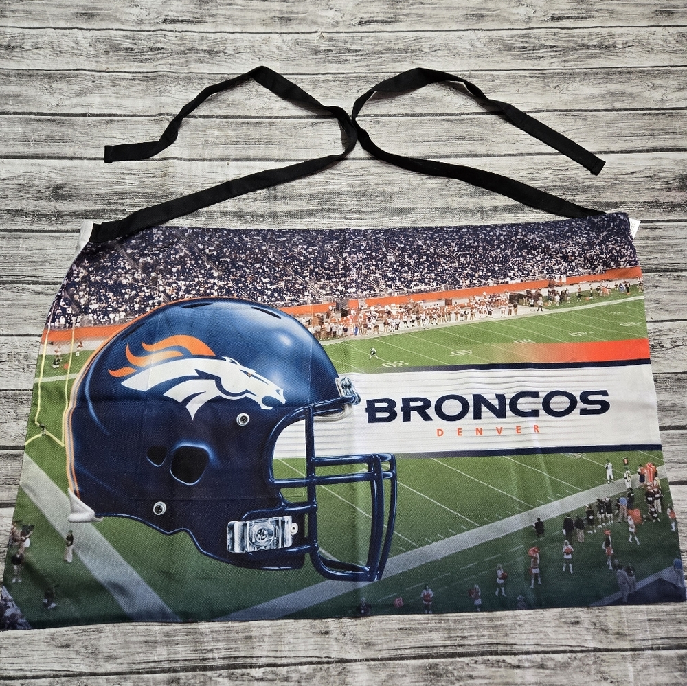 NFL Denver Broncos Lap Apron with Pocket Excellent Condition